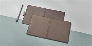 eBookReader Onyx BOOX Go 7 serie cover beige på bordet